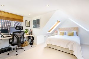 Bedroom- click for photo gallery